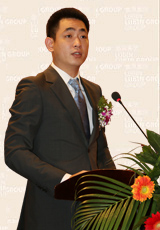 孙鑫
集团副总裁
鲁滨首饰公司总经理